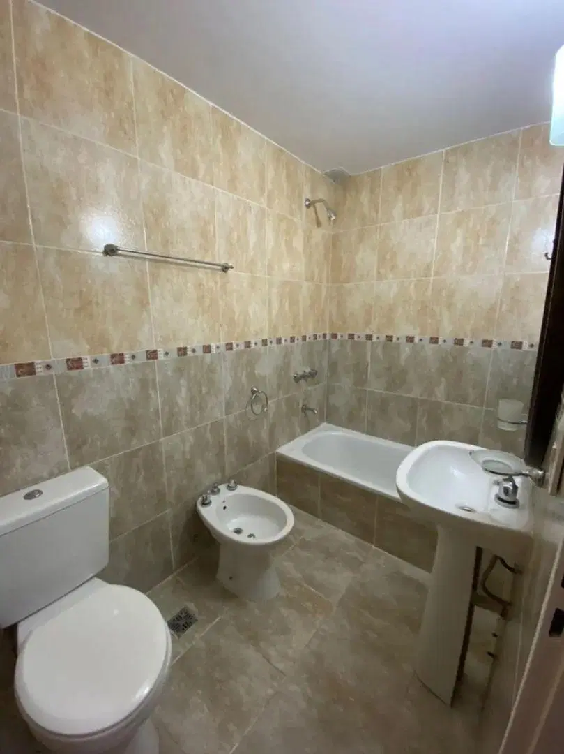 Departamento En Alquiler En Villa Luzuriaga 3