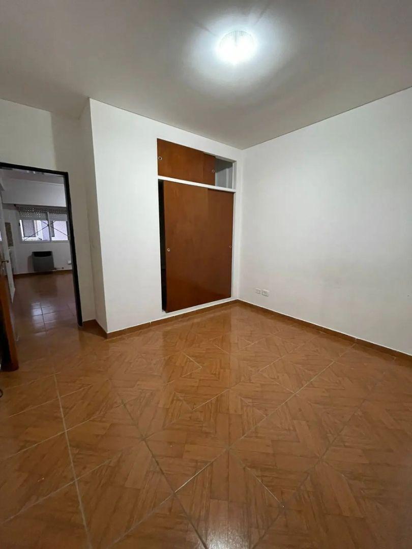 Foto de Departamento En Alquiler En Villa Luzuriaga, imagen 4