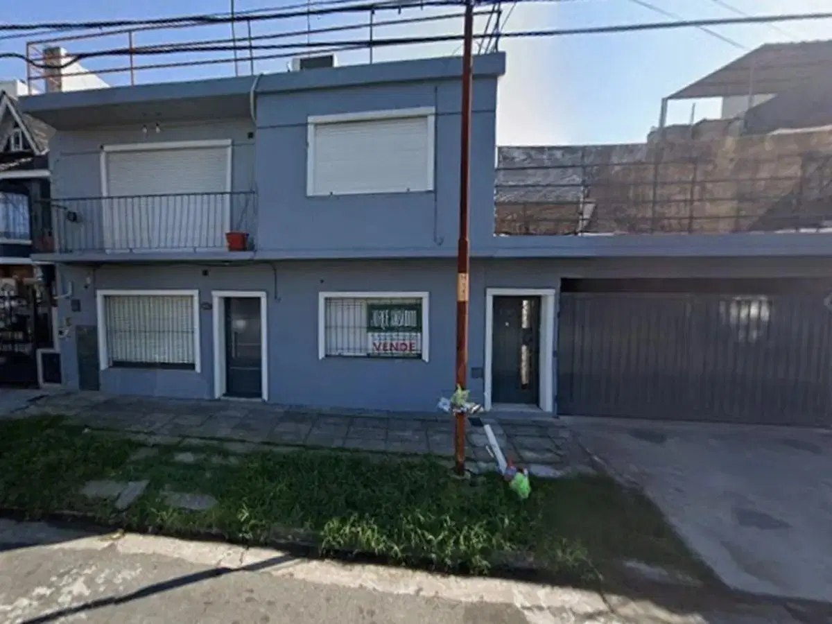 Casa En Venta En Ramos Mejia 4
