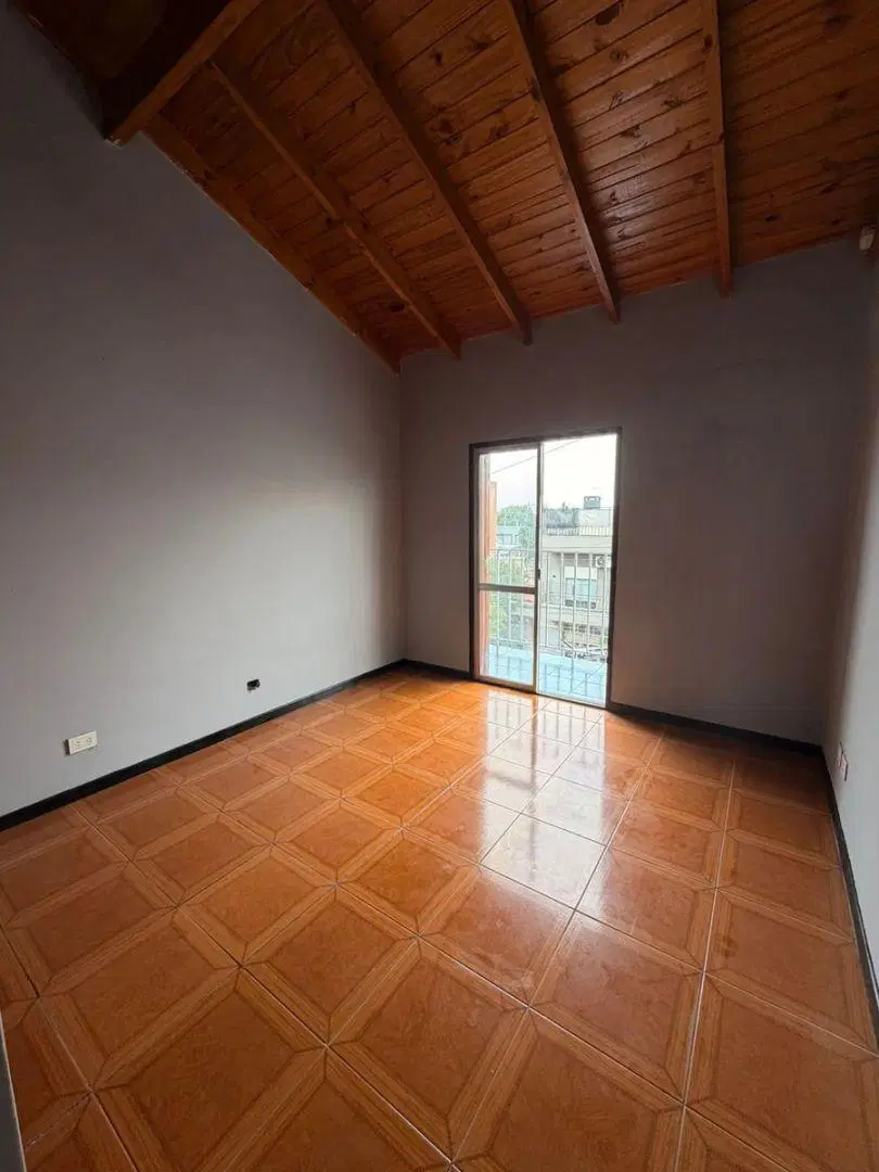 Departamento 3 Ambientes Con Balcon Al Frente Sobre Avenida Arieta. Excelente Ubicacion 5