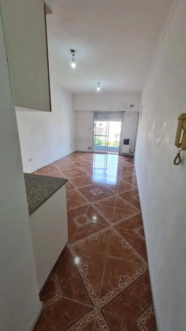 Departamento En Alquiler En San Justo 4