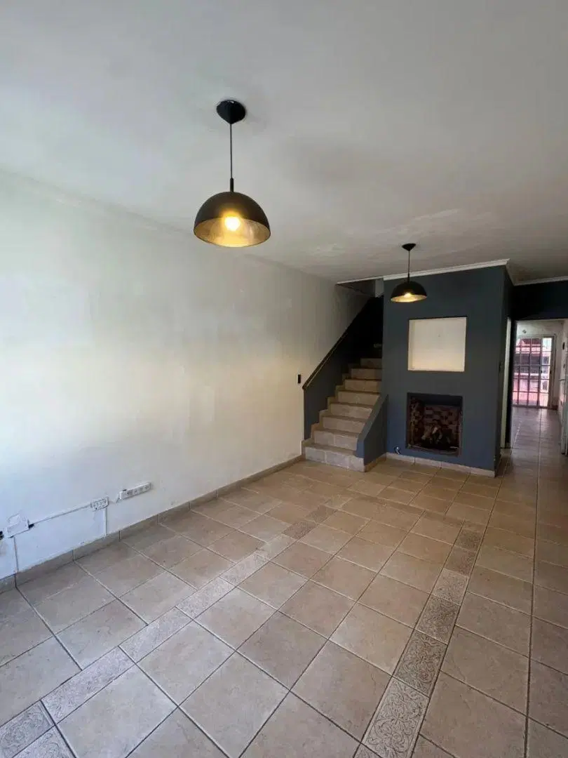 Casa En Venta En Villa Luzuriaga 1