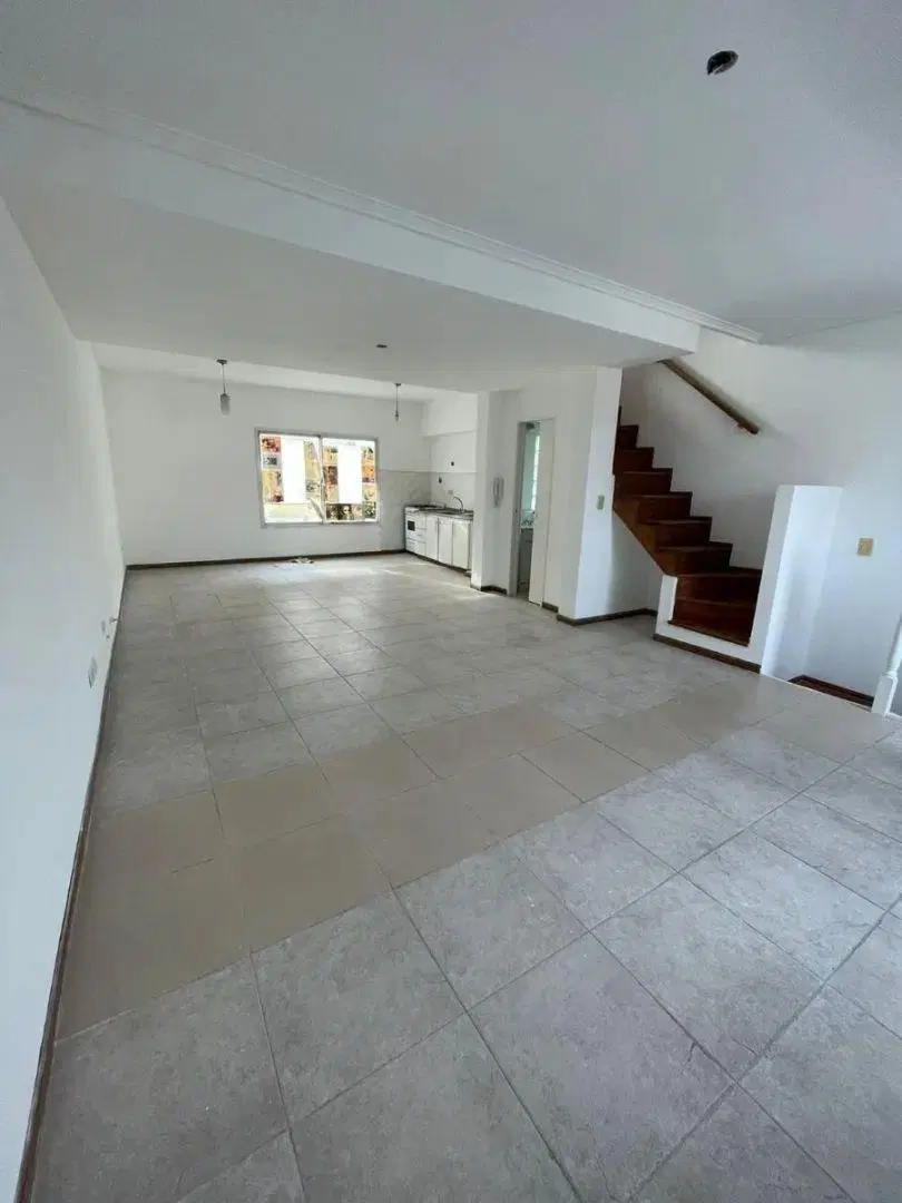 Departamento En Venta En Villa Luzuriaga 2