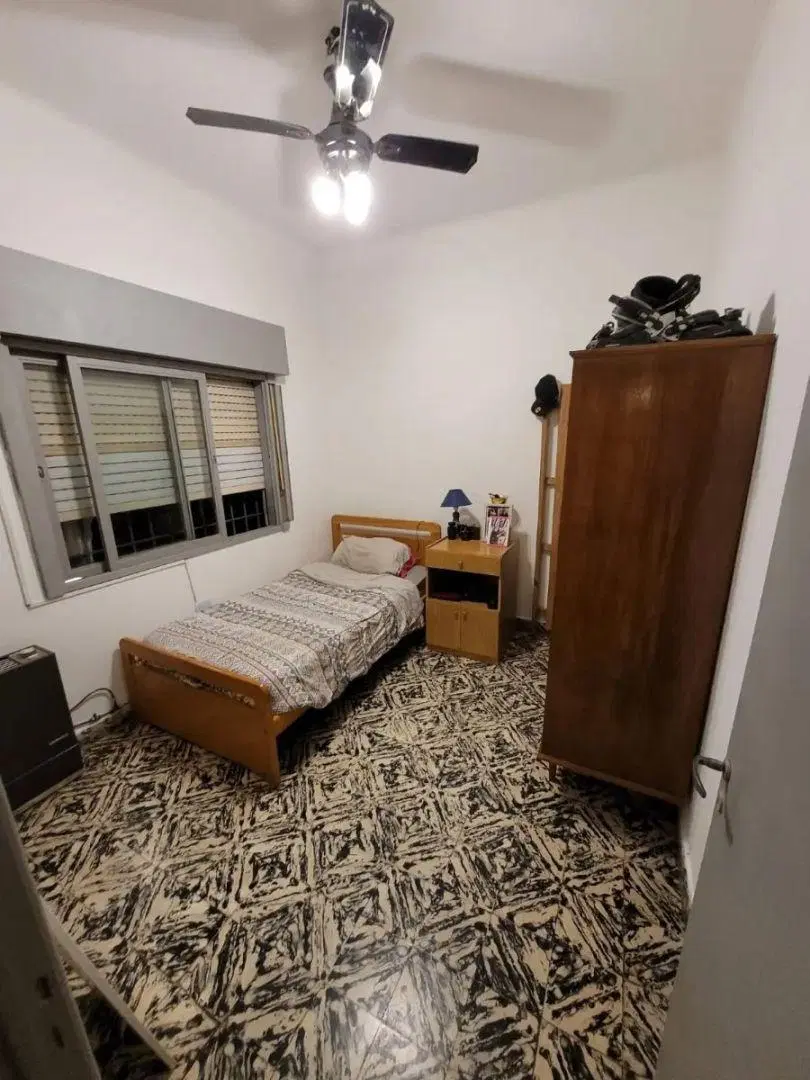 Depto Tipo Casa Por Pasillo De 3 Ambientes Con Dos Patios Y Parrilla. 5