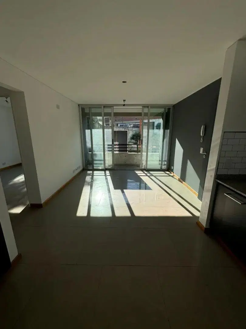 Departamento En Venta En Haedo 4