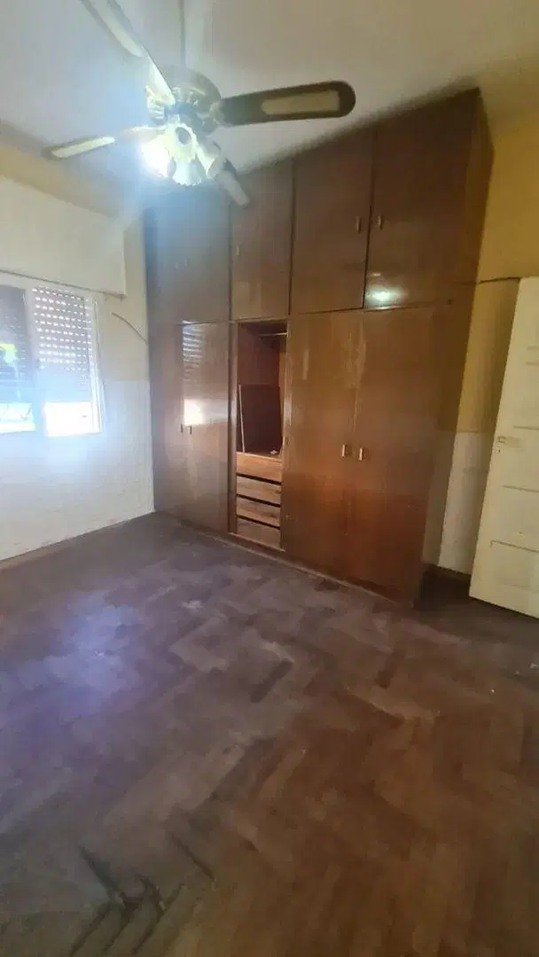 Casa Americana De 3 Ambientes Con Garage P/2 Autos Y Fondo Con Parrilla 3