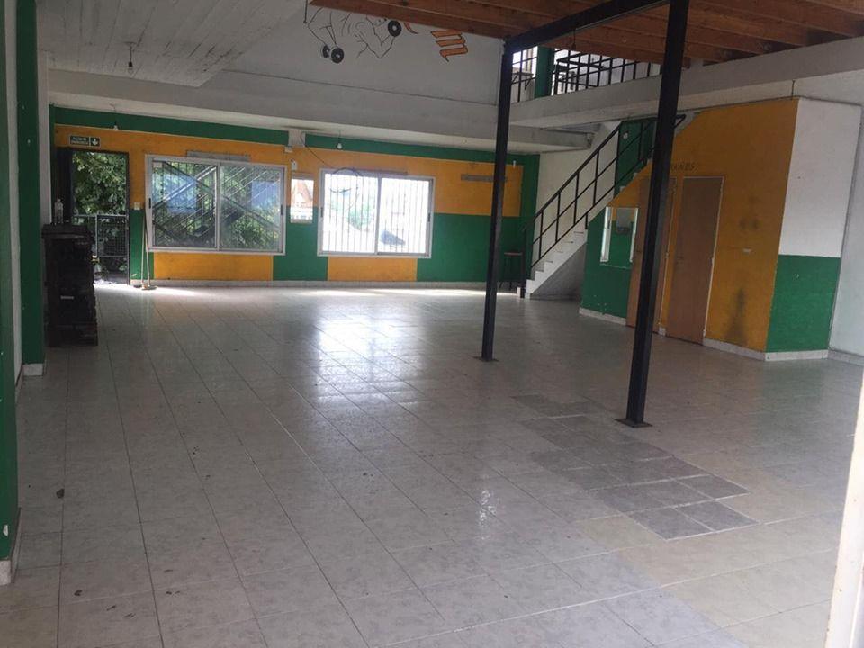 Local . | AV DON BOSCO al 2800