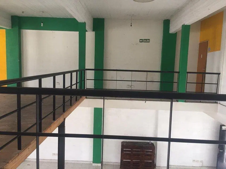 Local . | AV DON BOSCO al 2800 3