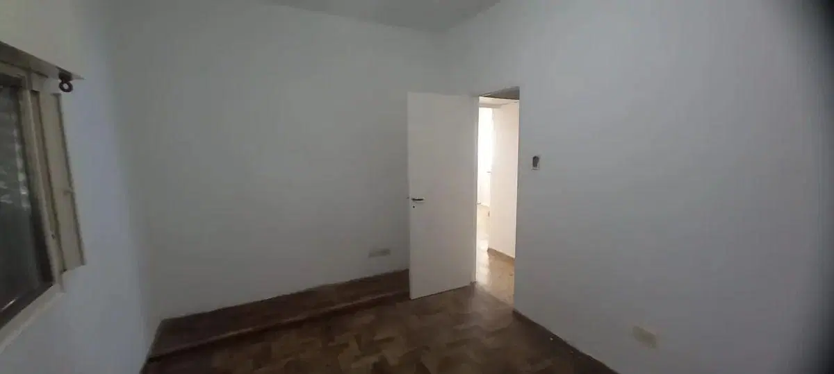 Casa En Alquiler En Villa Luzuriaga 4