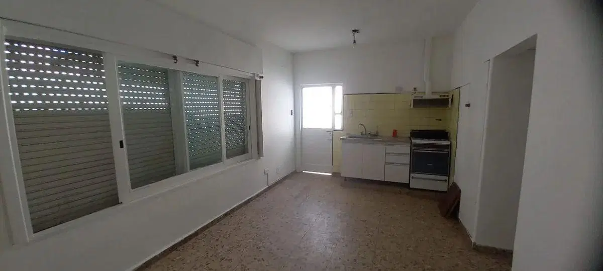 Casa En Alquiler En Villa Luzuriaga 1