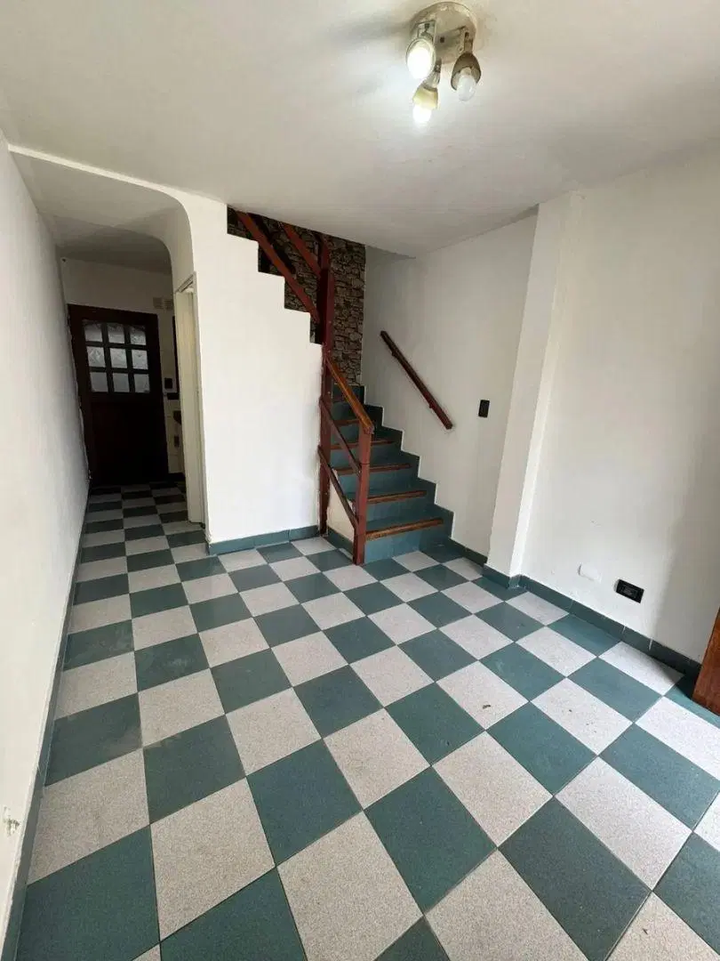 Departamento En Alquiler En Villa Luzuriaga 1