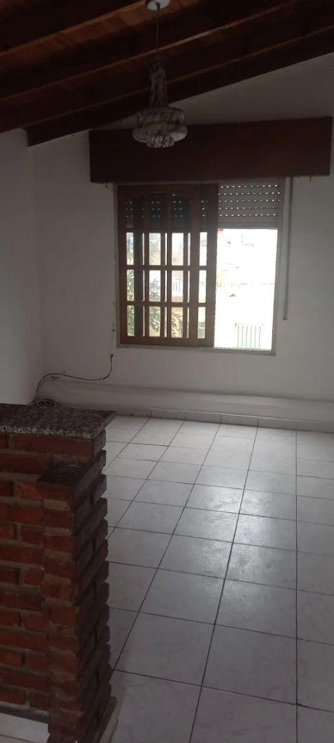 Foto de Departamento 2 Ambientes En 1º Piso Al Frente Con Patio. Sin Expensas, imagen 2
