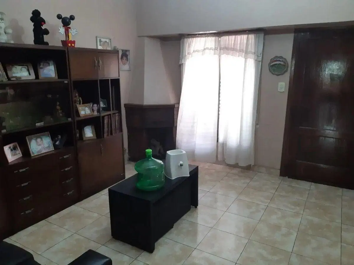 Casa En Venta En Haedo 1