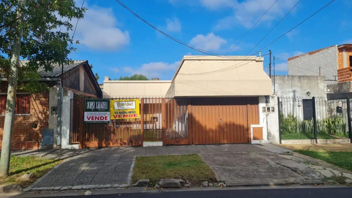 Casa En Venta En Villa Luzuriaga