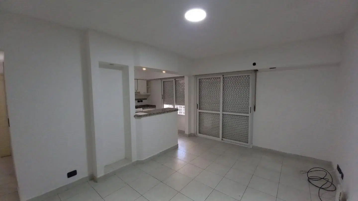 Departamento 2 ambientes. | ALEM al 300 4