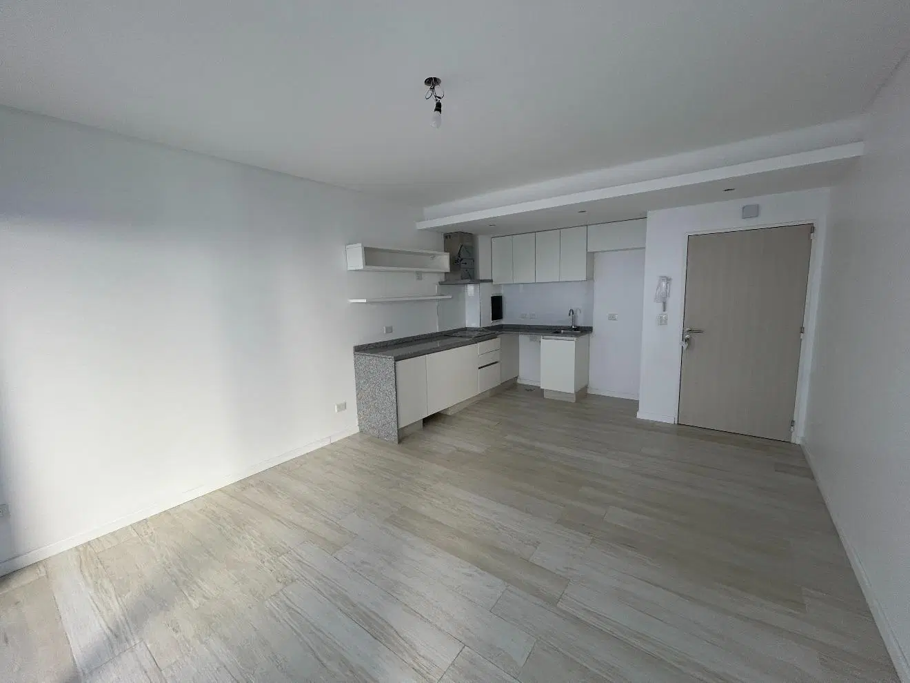 DEPARTAMENTO 2 AMBIENTES - PARQUE CHAS, CAPITAL FEDERAL 1