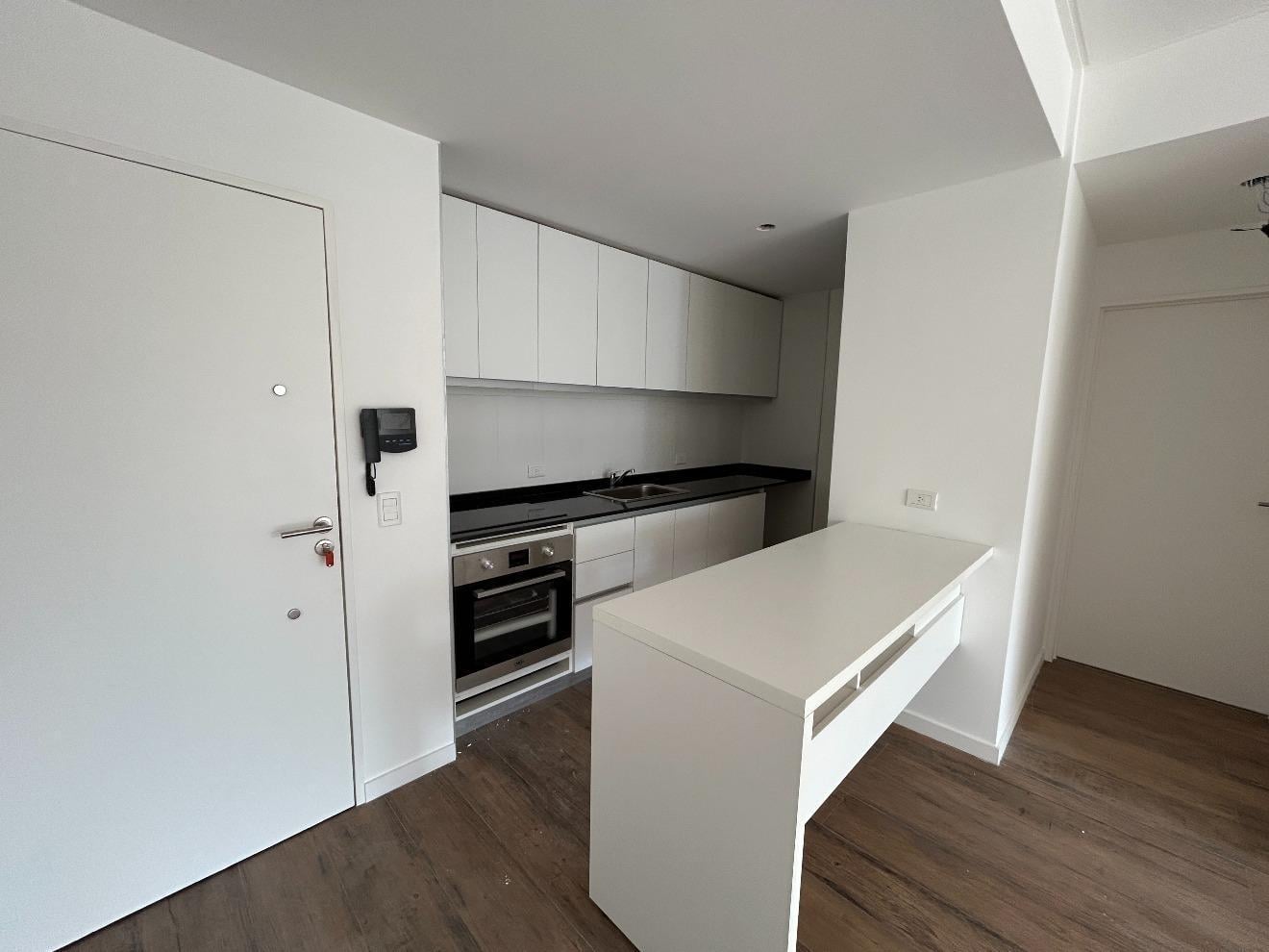 Foto de DEPARTAMENTO 2 AMBIENTES - VILLA URQUIZA, CAPITAL FEDERAL, imagen 2