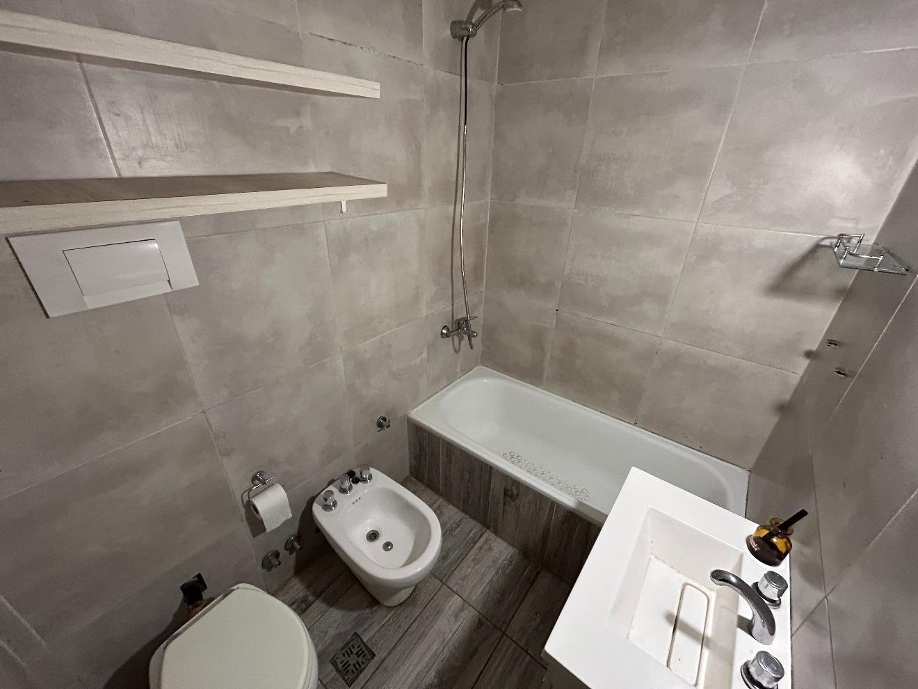 Foto de CASAS - P. HORIZ. - PARQUE CHAS, CAPITAL FEDERAL, imagen 3