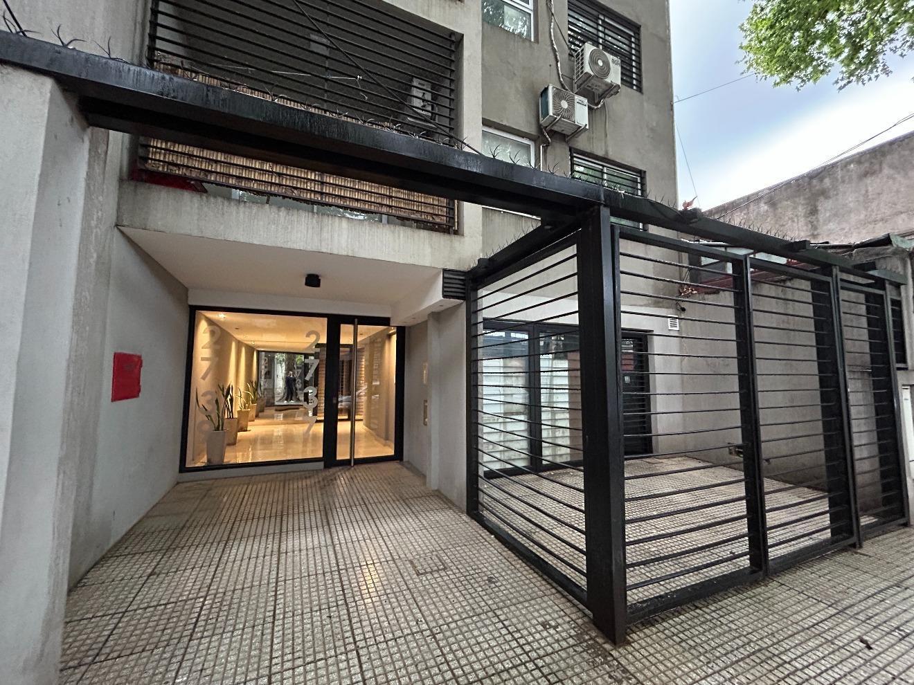 Foto de DEPARTAMENTO 1 AMBIENTE - PARQUE CHAS, CAPITAL FEDERAL, imagen 1