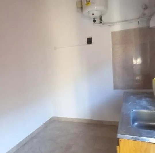 EXCELENTE DEPARTAMENTO A ESTRENAR, Bº MERCEDEZ BENZ, Virrey del Pino 5