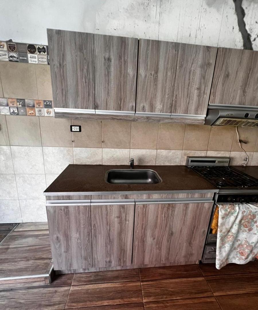 Foto de Casa en Isidro Casanova, imagen 3
