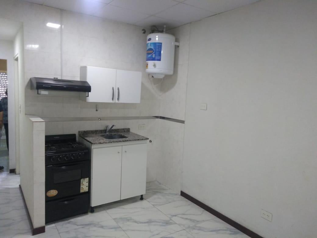 Excelente departamento en Virrey del Pino s/ colectora