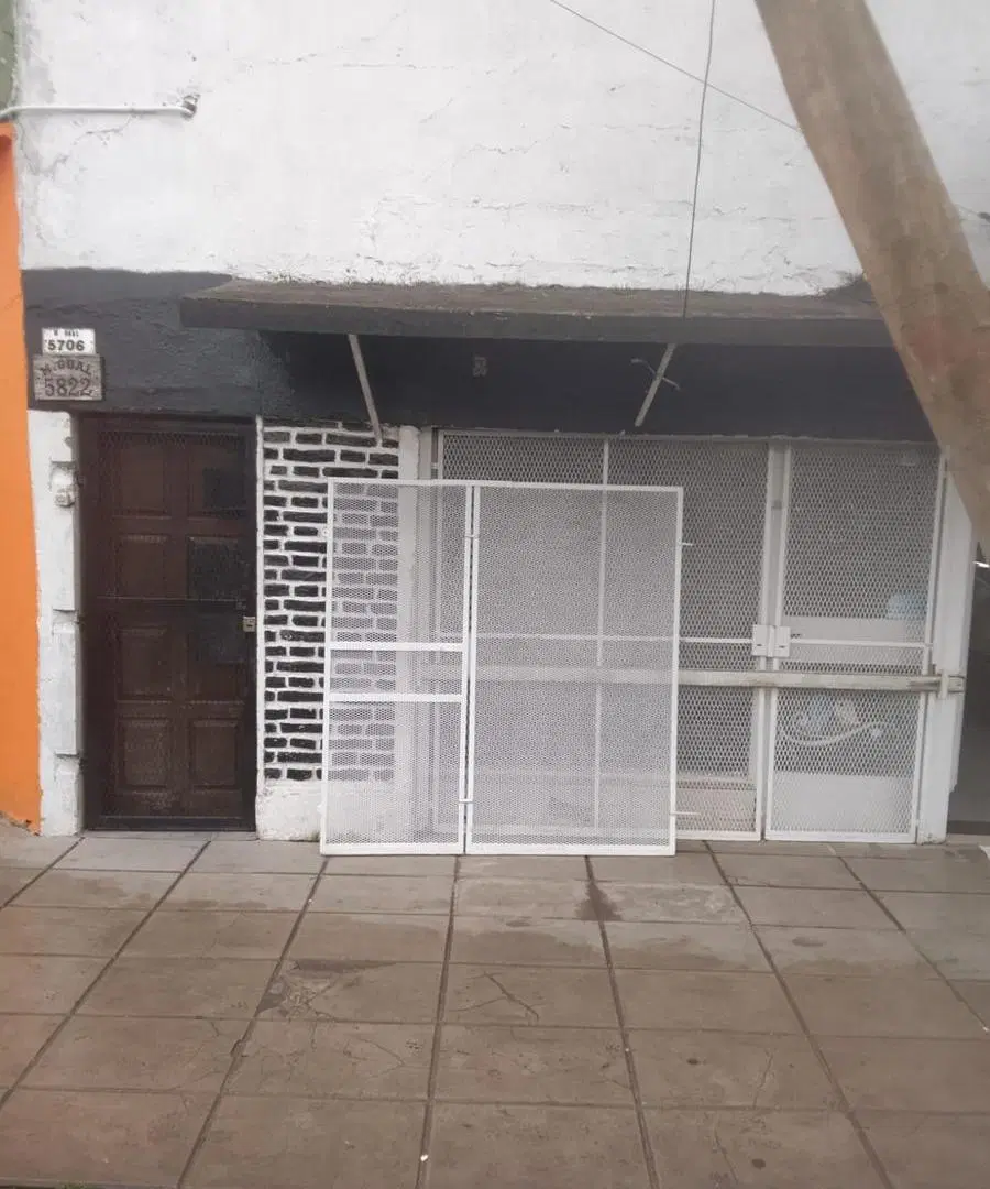 Local en Virrey Del Pino 2