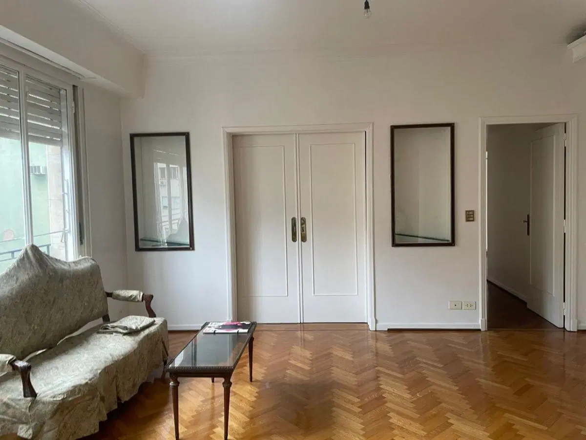 SEMIPISO 4 AMBIENTES EDIFICIO FRANCES AV.PUEYRREDON ESQUINA ARENALES 5