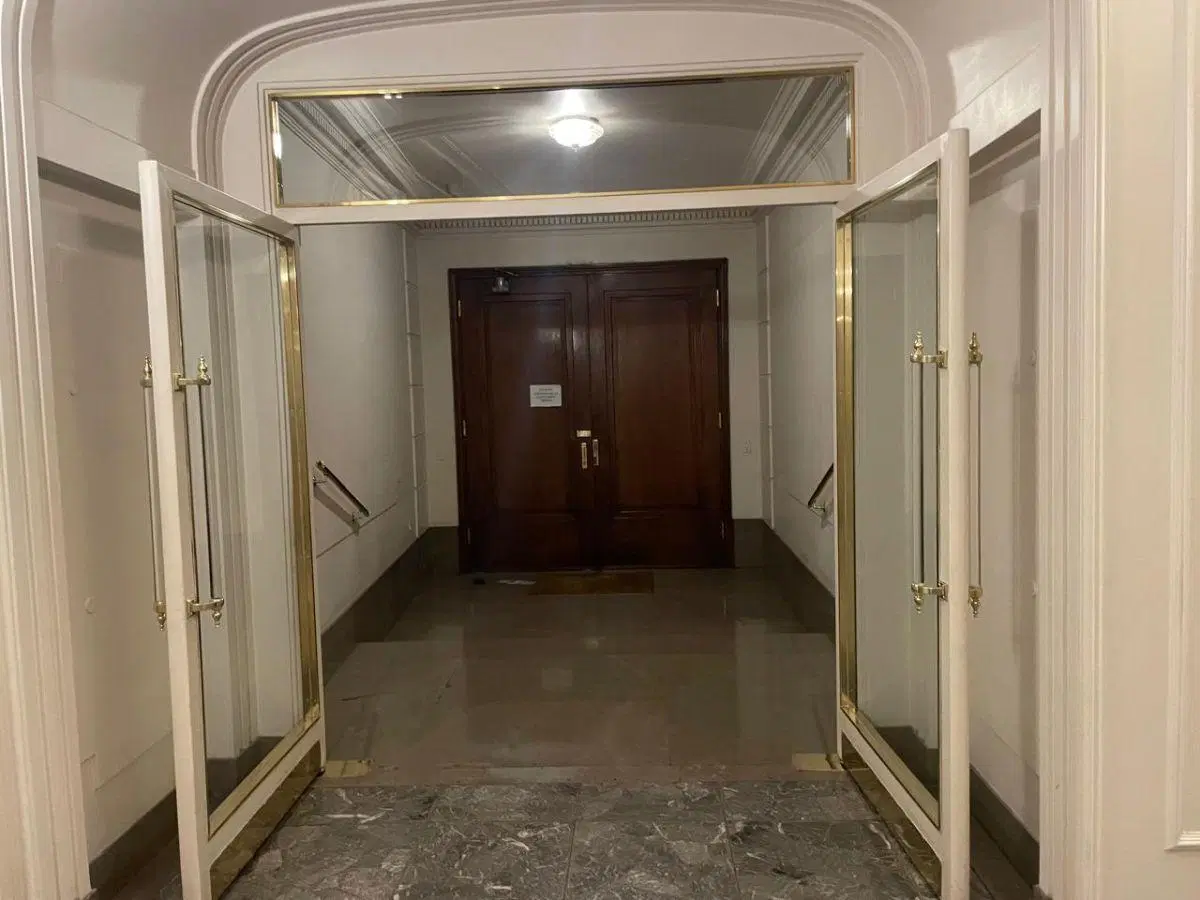 SEMIPISO 4 AMBIENTES EDIFICIO FRANCES AV.PUEYRREDON ESQUINA ARENALES 3