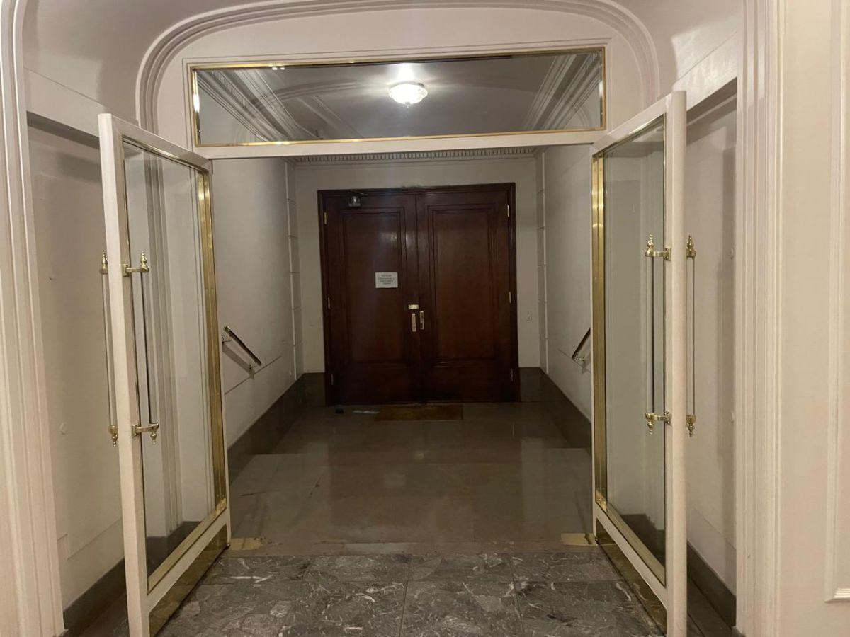 Foto de Departamento de 135 m² con 2 dormitorios, escritorio, dependencia en, imagen 3