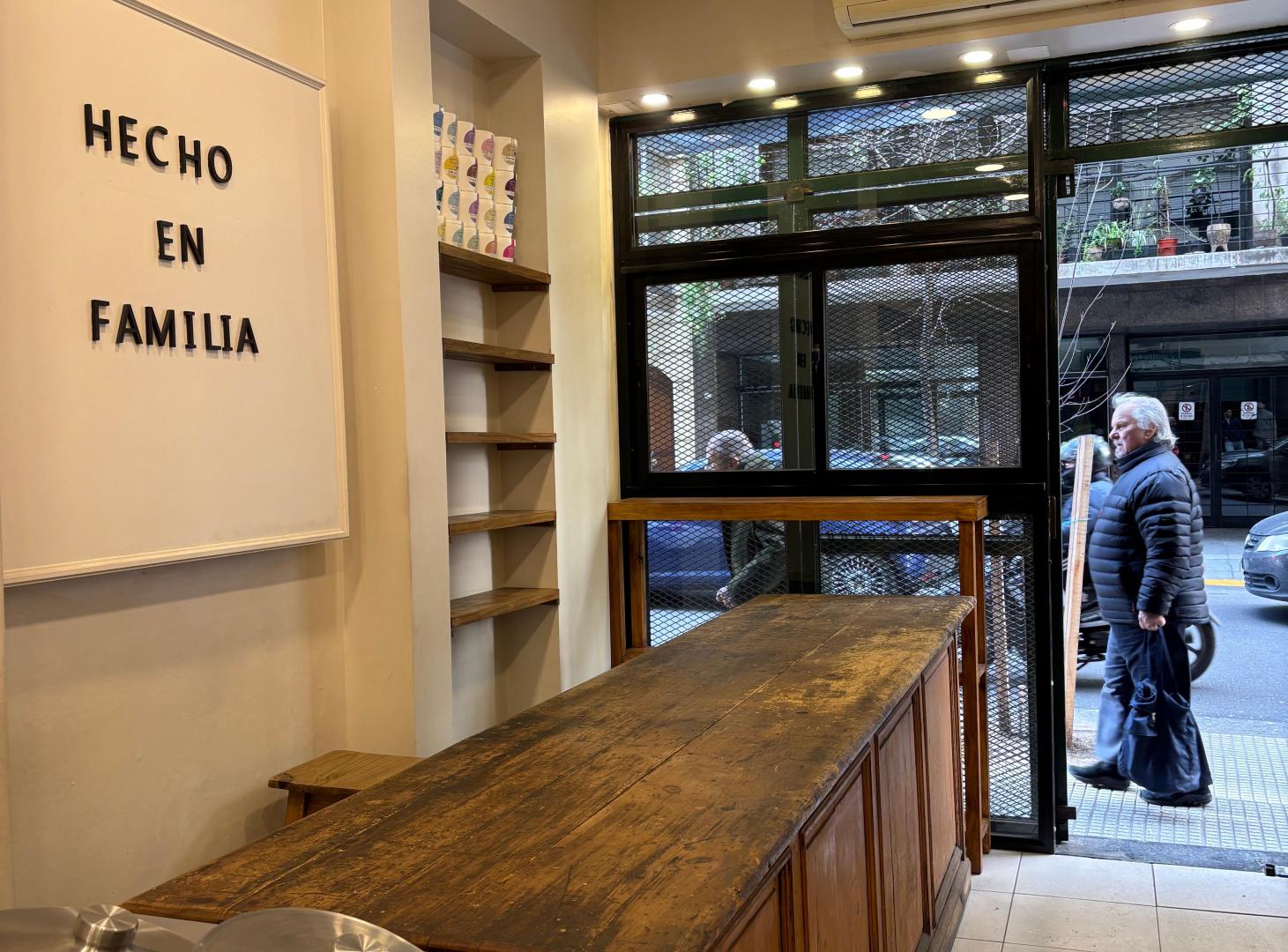 Foto de Local de 75 m² en alquiler en Recoleta, imagen 3