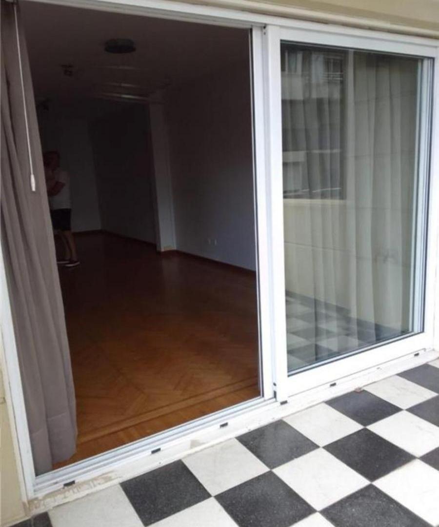 Foto de Departamento de 110 m² con 2 dormitorios. Suipacha y Arroyo, imagen 3