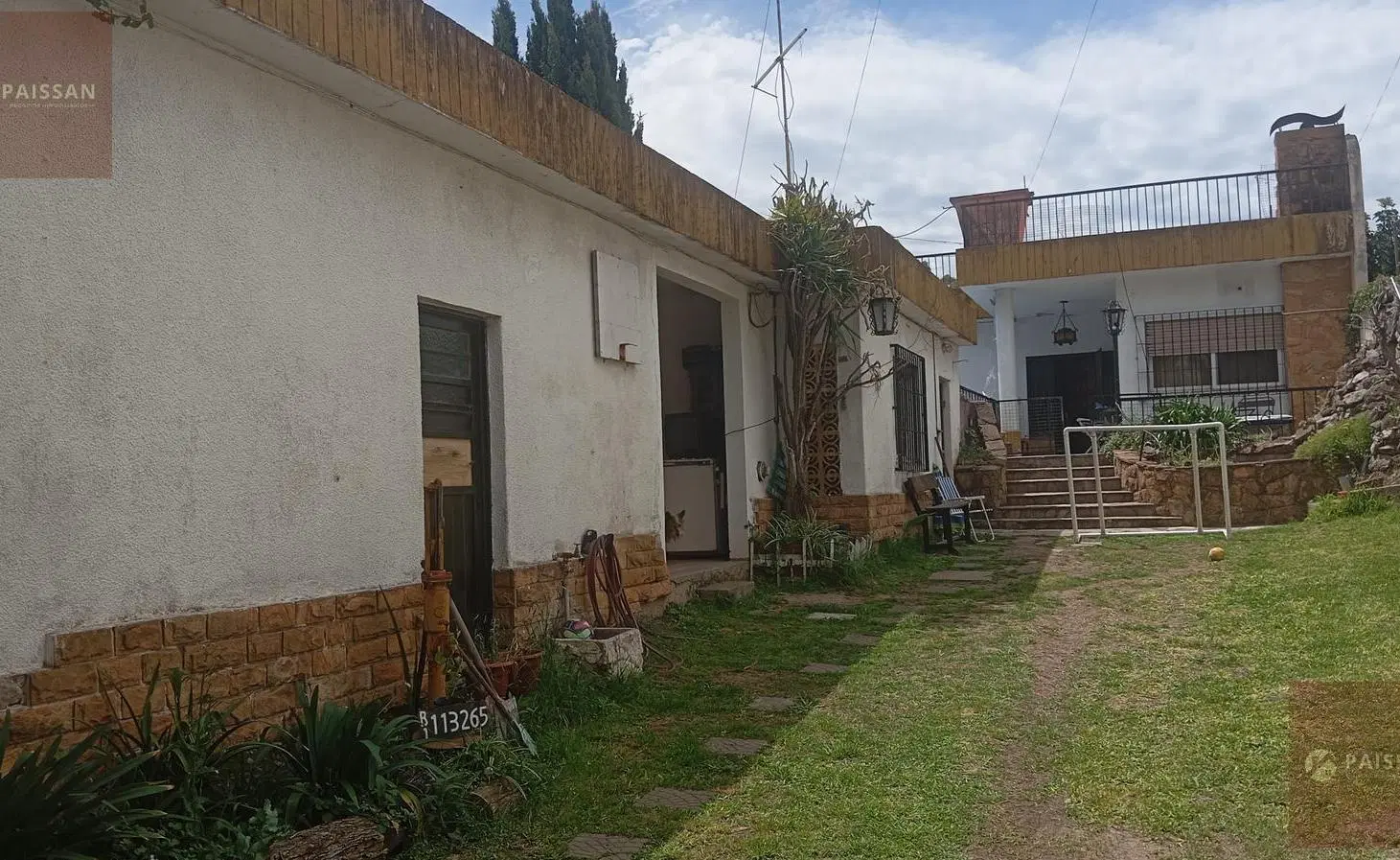 VENTA - CASA MULTIFAMILIAR O + DEPARTAMENTO AL FRENTE - MATALDI 2