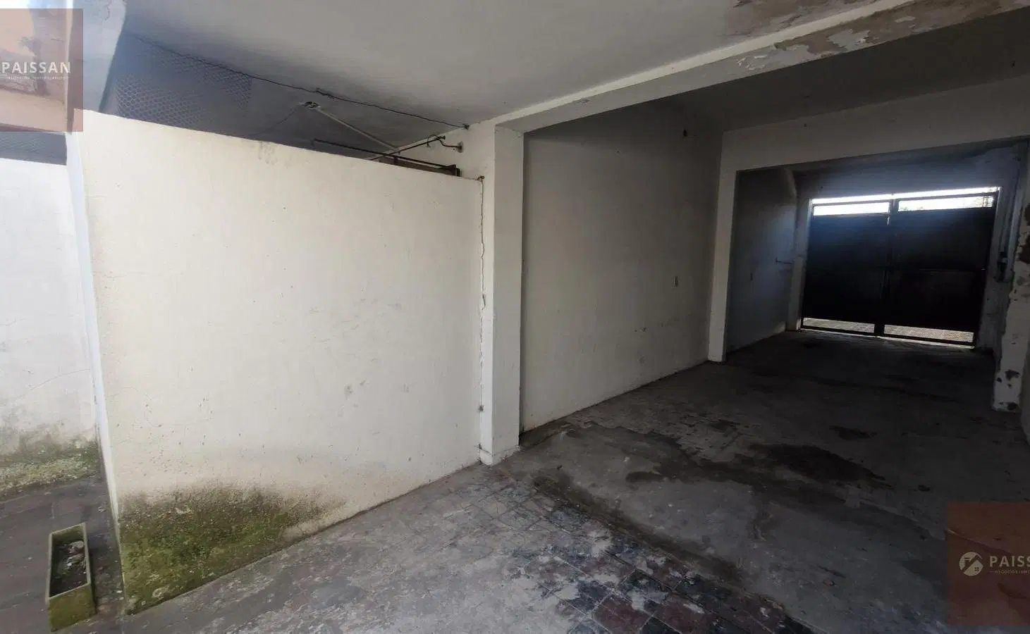Galpón en venta con Casa de 3 ambientes independiente 3