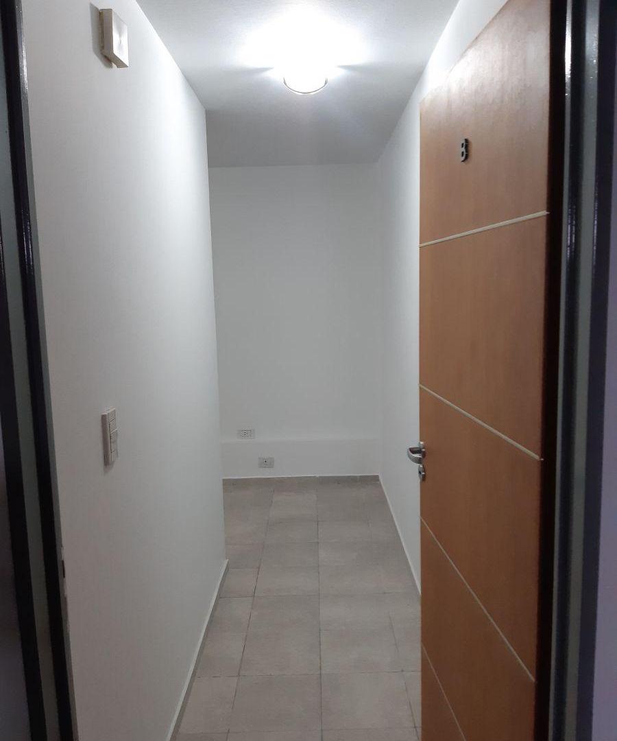 Foto de Adm Inmobiliaria Vende Exc. Dpto. 1dor Externo Grande - B° Centro, imagen 3