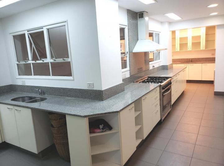 ALQUILER DEPARTAMENTO RECOLETA: 3 DORMITORIOS C/ MUEBLES  -2 COCHERAS -SEG. 24hs 1