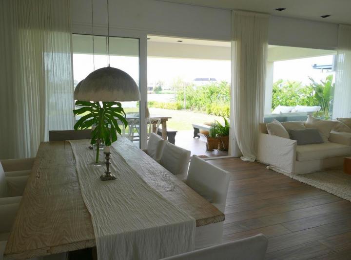 ALQUILER CASA BARBARITA: CASA  3 DORM   ESCRITORIO  A LA LAGUNA c/MUELLE-  ENE- FEB 2