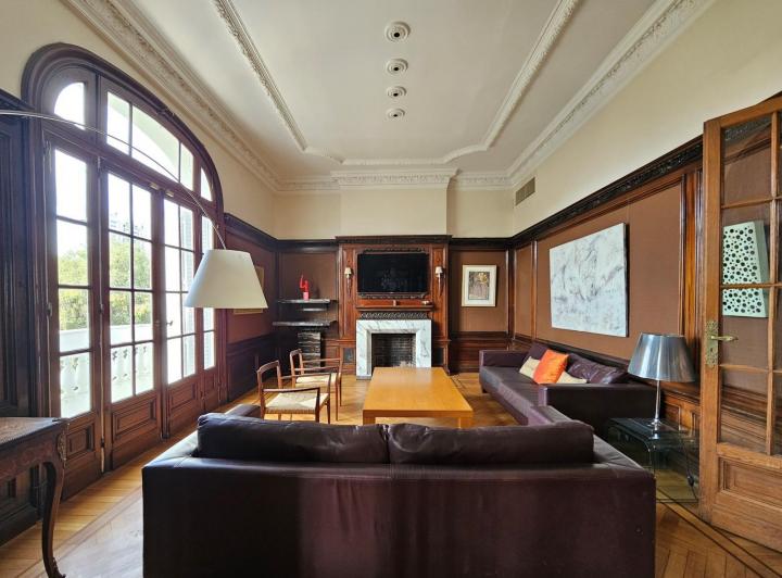 ALQUILER  DEPARTAMENTO RECOLETA:  INCREÍBLE 4 DORM. C/MUEBLES - TERRAZA, JACUZZI - COCHERA 2