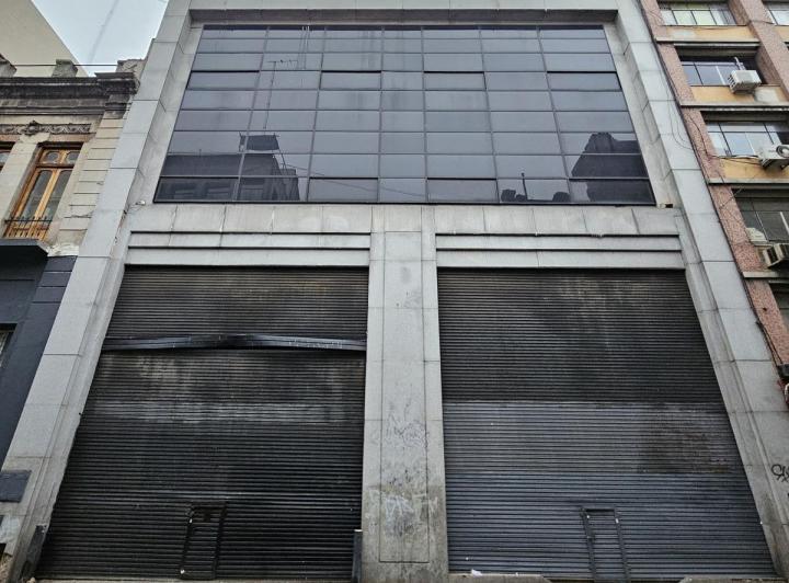 VENTA EDIFICIO COMERCIAL MONSERRAT: 4200M2 TOTALES - 4 PLANTAS - APTO TODO RUBRO 1