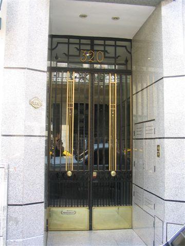 ALQUILER EDIFICIO COMERCIAL MICROCENTRO: 2300 M2 EN 9 PLANTAS - OPORTUNIDAD!