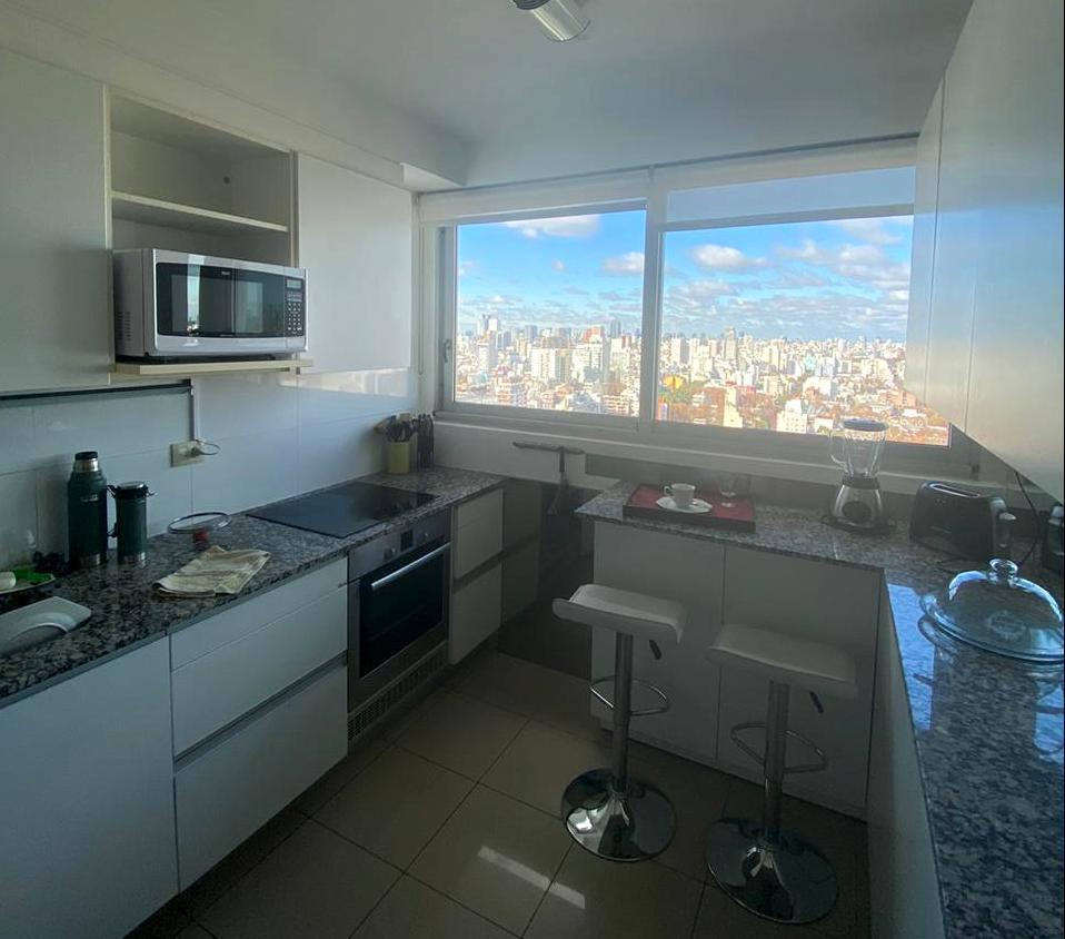 Foto de ALQUILER DEPARTAMENTO PALERMO: PISO ALTO 2 DORM C/MUEBLES Y COCHERA, imagen 5