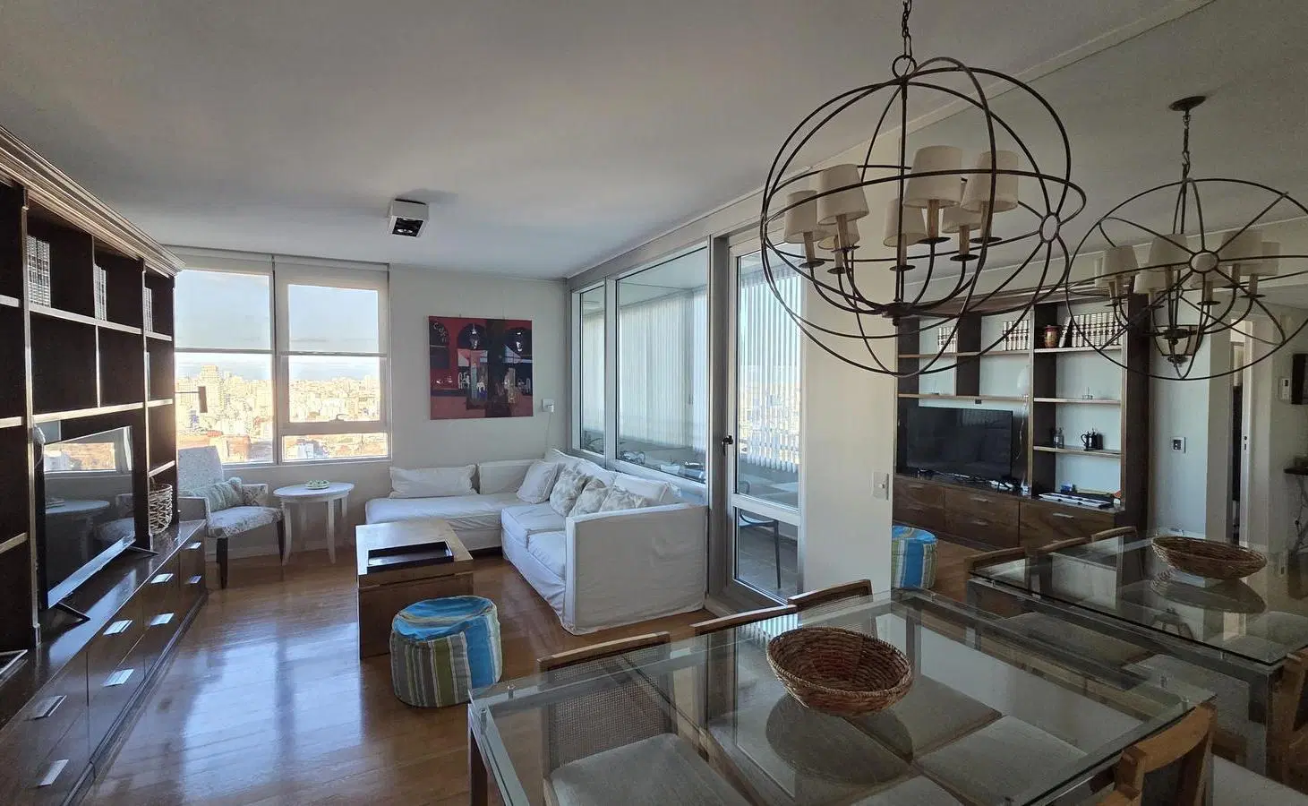 ALQUILER DEPARTAMENTO PALERMO HOLLYWOOD: PISO ALTO 2 DORM C/MUEBLES Y COCHERA - SEG 24Hs -PAQUETE 4