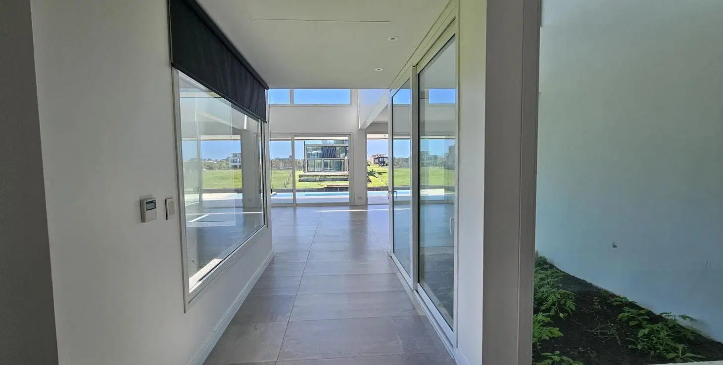 ALQUILER CASA EL YACHT: 5 DORMITORIOS - PLAYROOM - AMARRA PROPIA 2