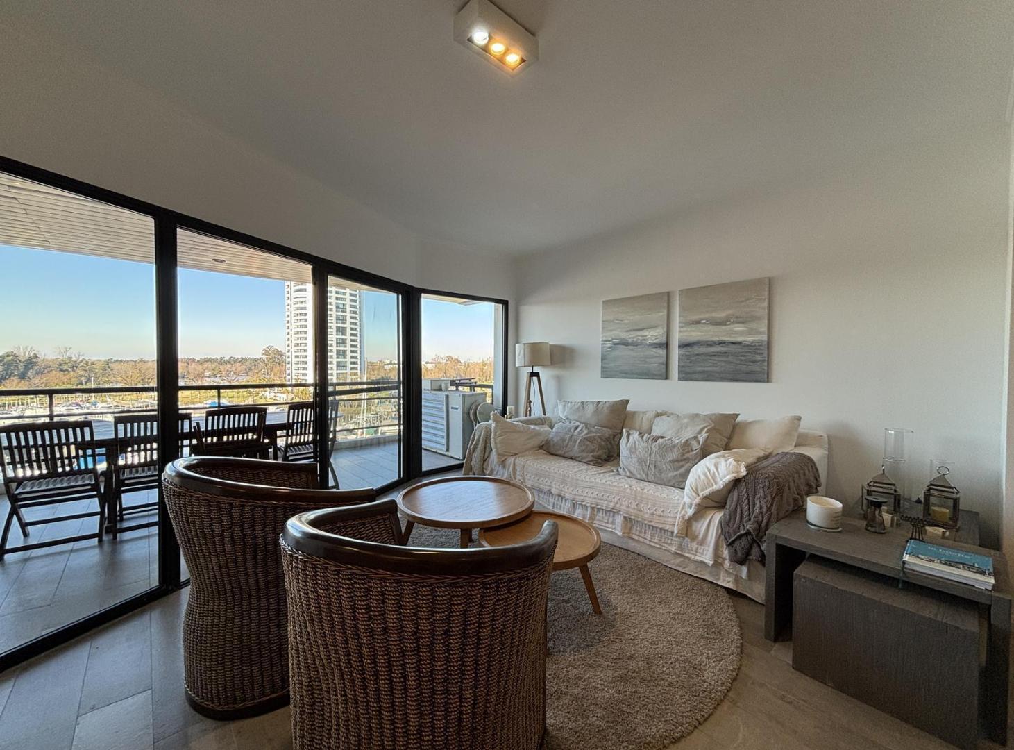Foto de ALQUILER DEPARTAMENTO MARINAS GOLF: 4 AMBIENTES C/MUEBLES COCHERA, imagen 4