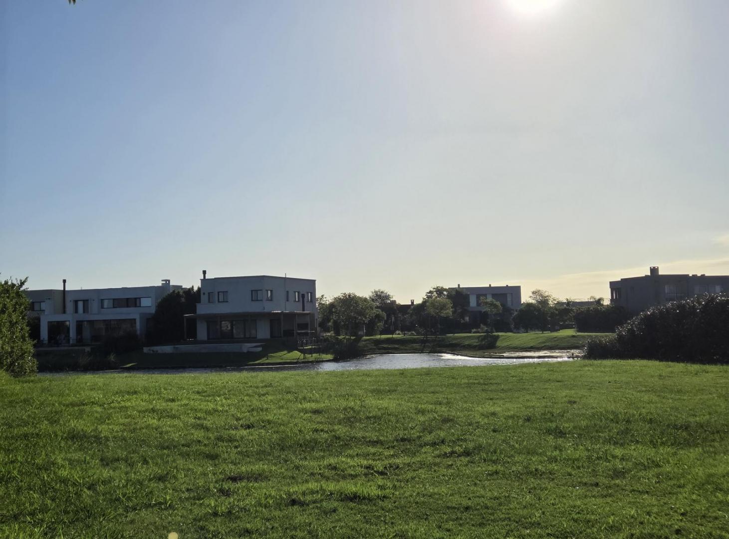Foto de VENTA LOTE B° CEIBOS PUERTOS: LOTE AL AGUA 800M2 - LISTO P/CONSTRUIR, imagen 5