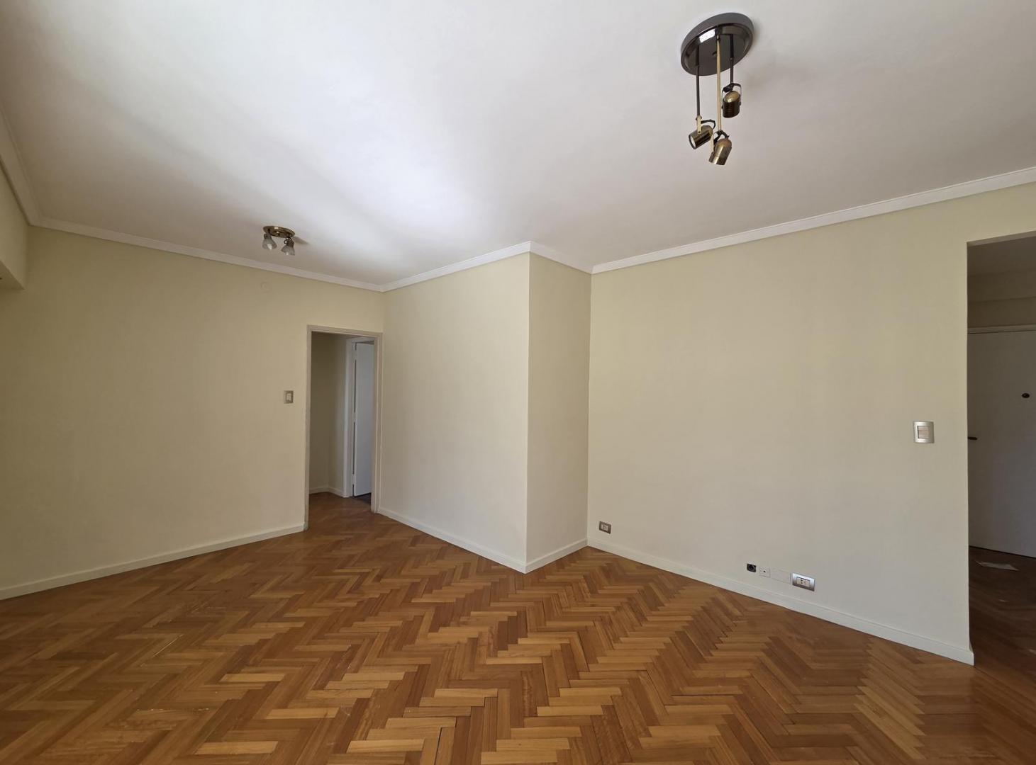 Foto de VENTA DEPARTAMENTO PALERMO: 2 AMBIENTES CON ESCRITORIO -ALTO PALERMO, imagen 5