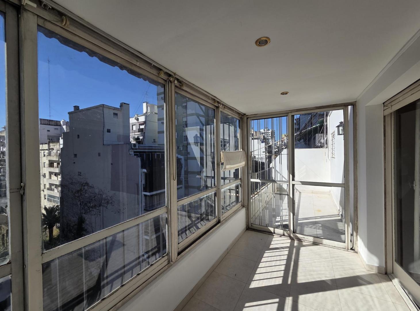 Foto de VENTA DEPARTAMENTO PALERMO: 2 AMBIENTES CON ESCRITORIO -ALTO PALERMO, imagen 4