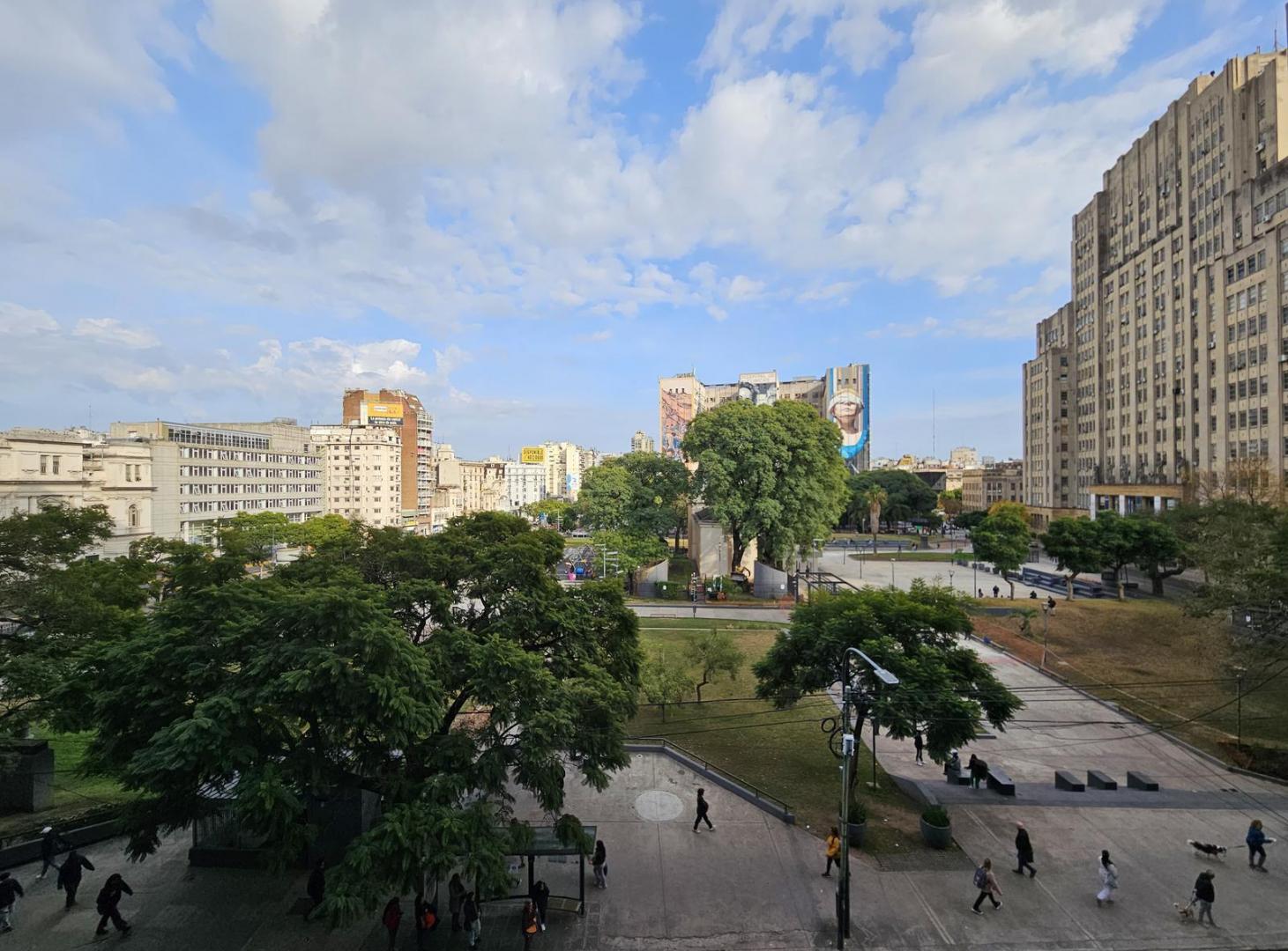 Foto de VENTA OFICINA RECOLETA: AMBIENTE ÚNICO DIVISIBLE: 3 ó 4, imagen 4