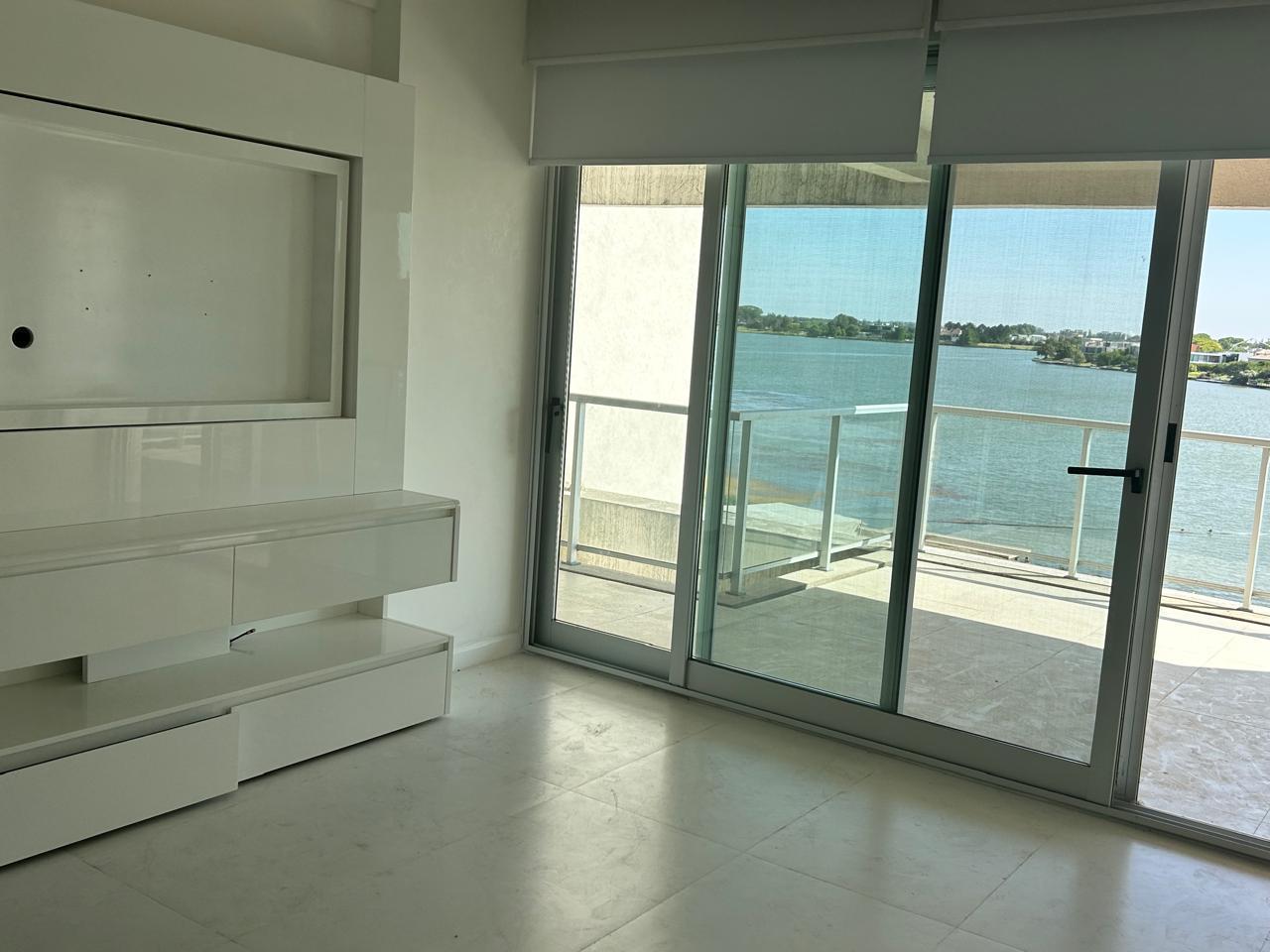 Foto de ALQUILER DEPARTAMENTO YOO NORDELTA: 2 DORMITORIOS -COCHERA -PISCINA, imagen 2
