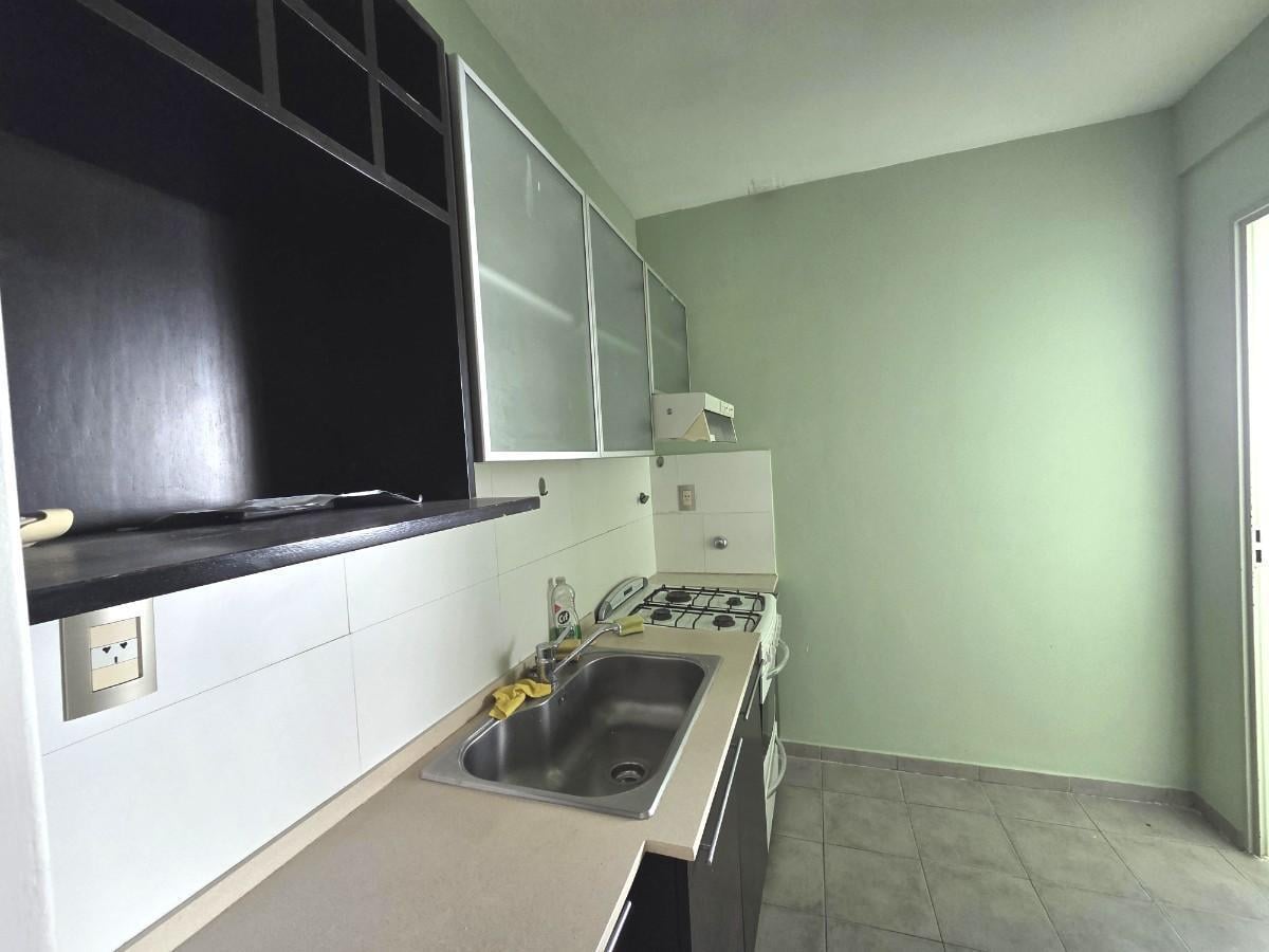 Foto de ALQUILER DEPARTAMENTO PALERMO: 2 AMBIENTES SÚPER LUMINOSOS C/ESCRITORIO, imagen 2